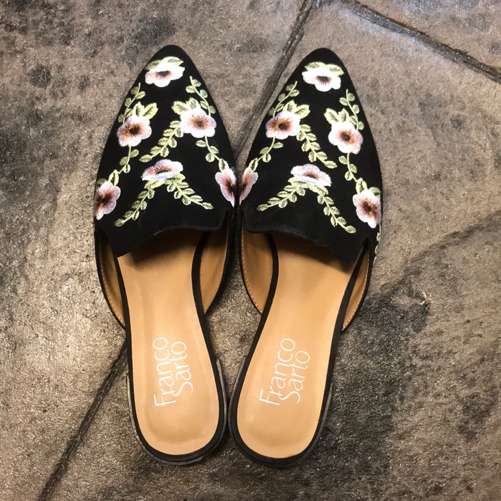 Franco Sarto black floral flats